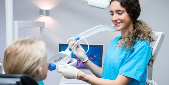 Fläsh Bleaching in unserer Praxis